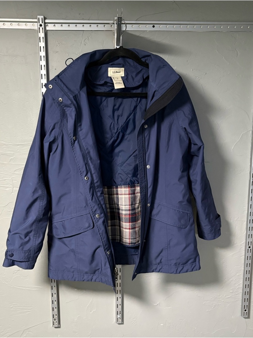 L.L. Bean Navy Hooded Utility Jacket - Picture 5 of 12